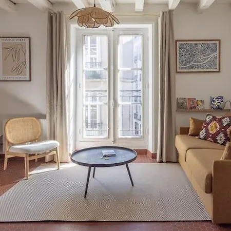 2 Pieces Ultra-centre Au Calme Nantes