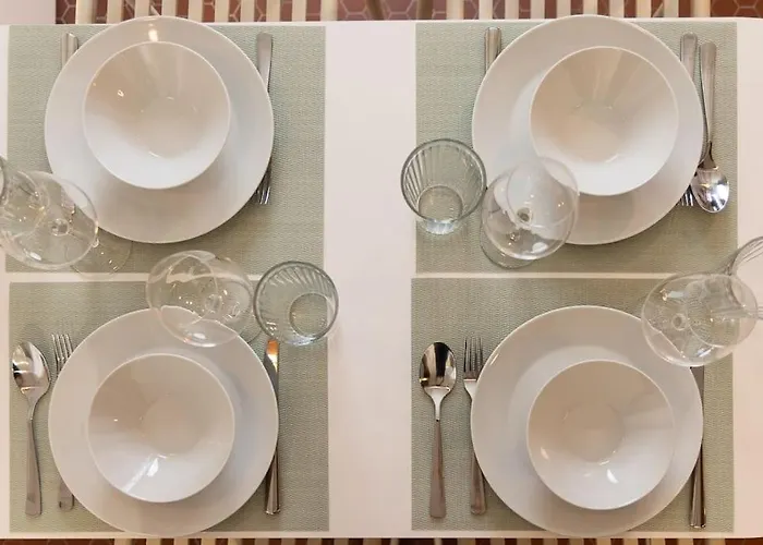 2 Pieces Ultra-centre Au Calme * Nantes