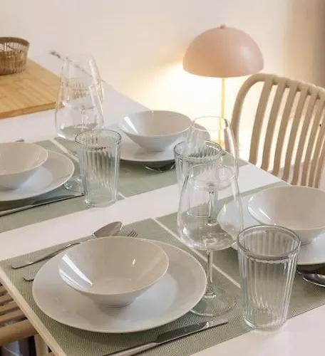 Apartment 2 Pieces Ultra-centre Au Calme